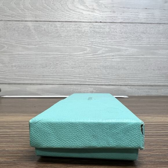 Tiffany & Co. Gift Box 2x7 - Picture 3 of 9
